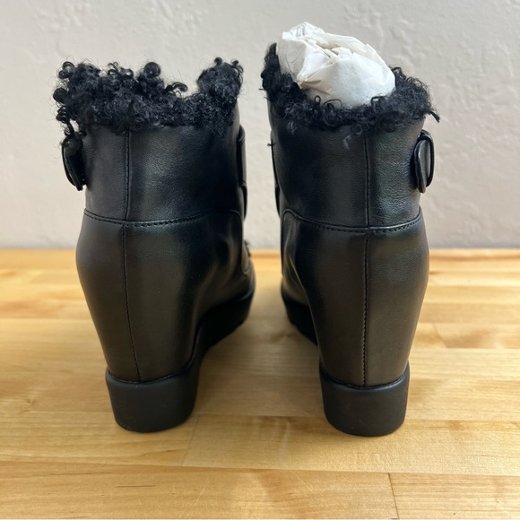 NEW Max Studio Zander Fuzzy Black Hidden Wedge Ankle Boots Size 6.5 - Picture 6 of 9